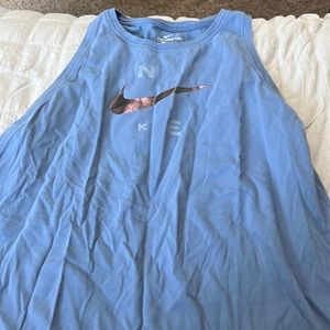 Women’s Nike dri-fit tank top size medium